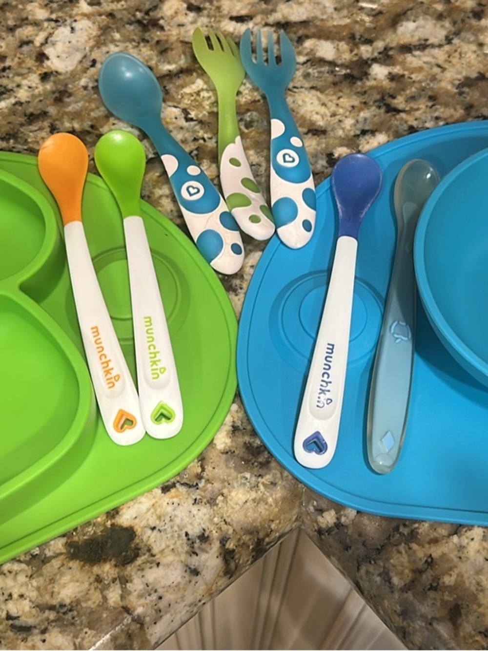 Munchkin Blue, Green & Orange Toddler Utensil and Suction Plate Set